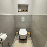 Apartment Elegant Avec Jacuzzi