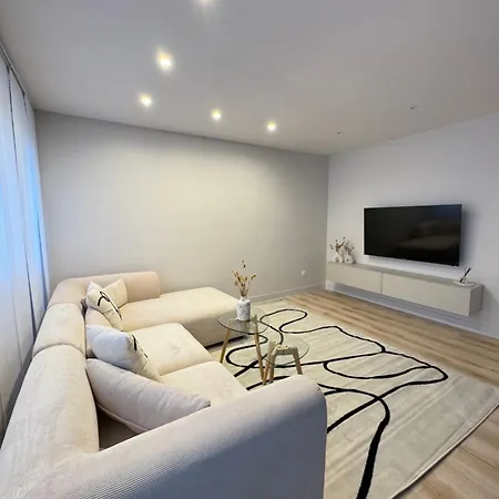 Elegant Avec Jacuzzi *