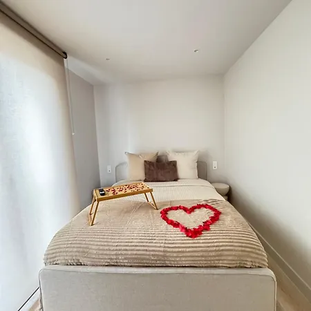 Appartement Elegant Avec Jacuzzi *