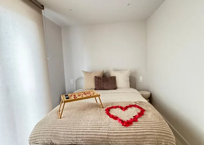 Appartement Elegant Avec Jacuzzi *